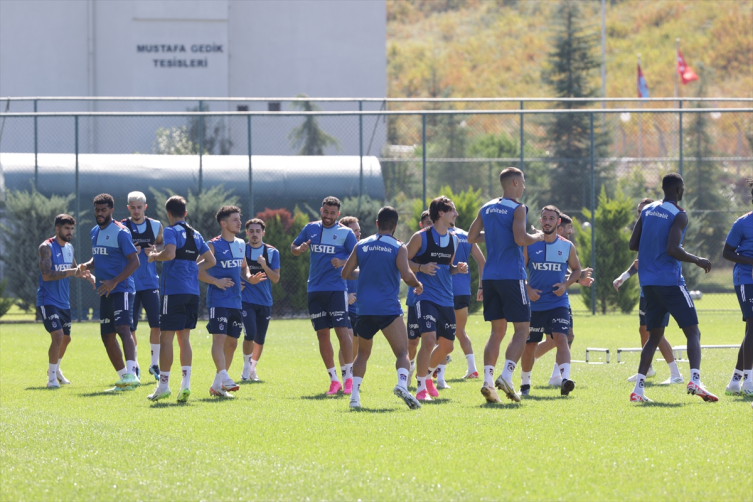 Trabzonspor'da yeni transfer Bakic ilk idmanına çıktı