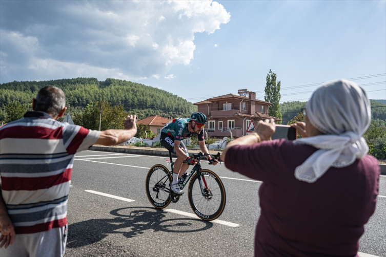 Tour of Türkiye Fethiye-Marmaris etabını Jasper Philipsen kazandı