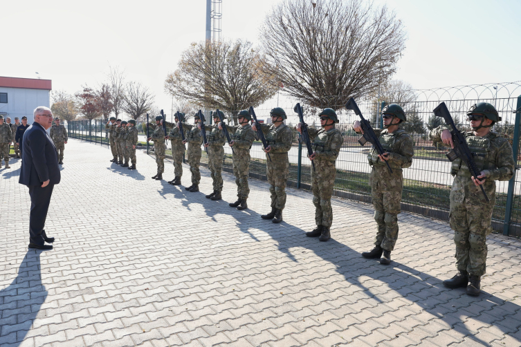 Bakan Güler: Suriye Milli Ordusu'nun topraklarının tamamını kurtaracağına inanıyoruz