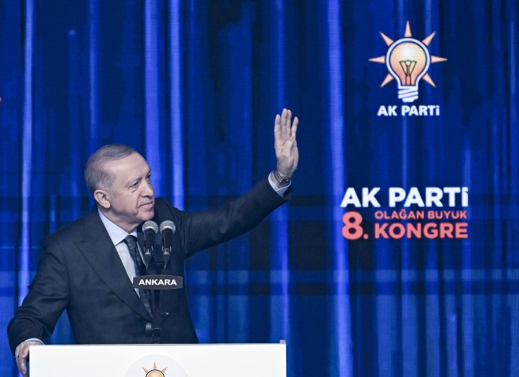 Cumhurbaşkanı Erdoğan: Türkiye'de kayıt dışı siyaset dönemi kapandı