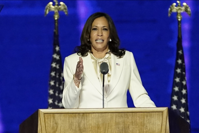 ABD'de başkan yardımcılığına seçilen Kamala Harris | Fotoğraf: AA