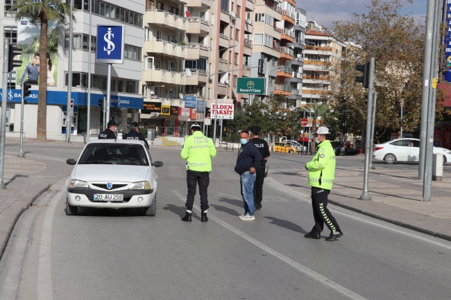 Ege'de yeni yılın ilk gününde sessizlik hakim