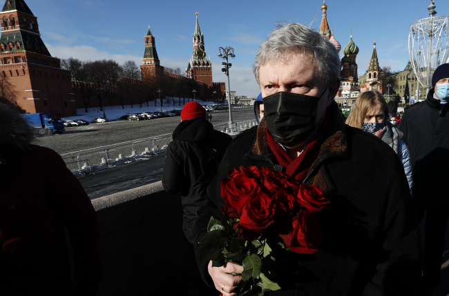 Rus muhalif Boris Nemtsov Moskova'da anıldı