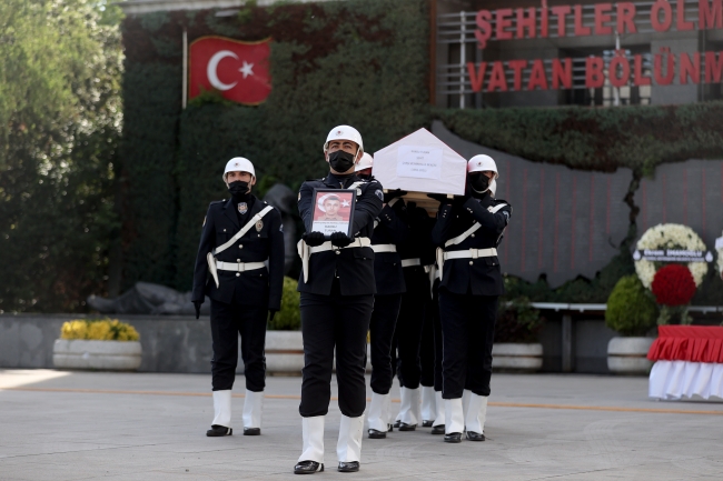 Şehit bekçi son yolculuğuna uğurlandı