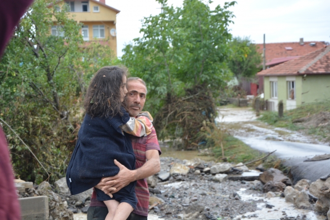 Kastamonu'da can kaybı 5'e yükseldi