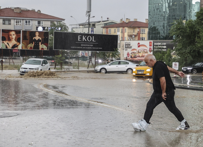 Yurt genelinde kuvvetli yağış 3 gün boyunca etkili