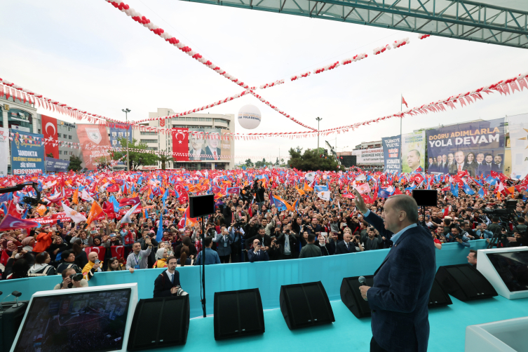 Cumhurbaşkanı Erdoğan: 14 Mayıs'ta bu maskeli baloya son vereceğiz