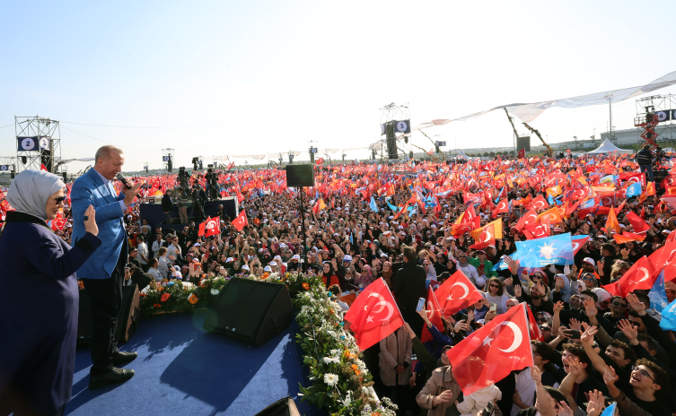 Cumhurbaşkanı Erdoğan: İstanbul 'Evet' derse bu iş biter