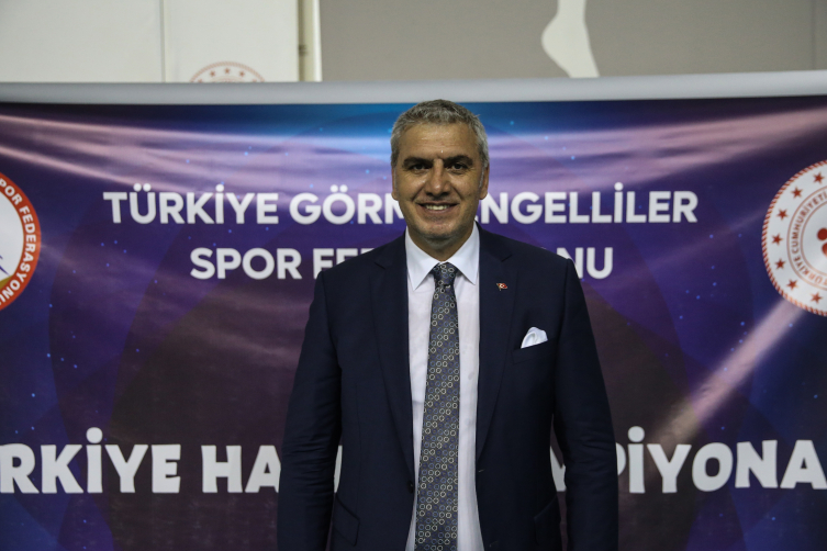 Fotoğraf: AA / Türkiye Görme Engelliler Spor Federasyonu Başkanı Ayhan Yıldırım