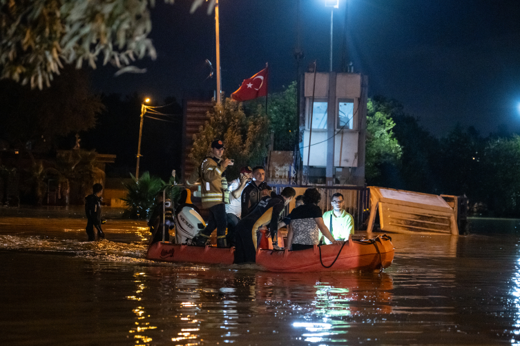 Istanbul'da sel ve su baskınları meydana geldi. Fotoğraf: AA