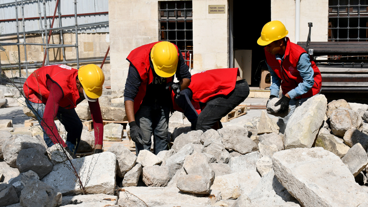 Hatay'a vakıf eserlerinin restorasyonu başladı