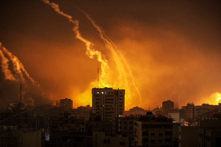 İsrail Gazze'nin dünya ile bağlantısını kopardı