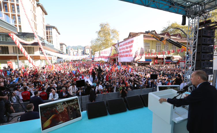 Cumhurbaşkanı Erdoğan: Gazze'deki kardeşlerimizi sahipsiz ve çaresiz bırakmayacağız