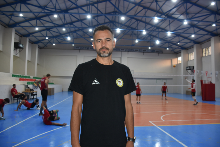 Fotoğraf: AA / Cizre Belediyespor Voleybol Takımı Başantrenörü Nuri Şahin
