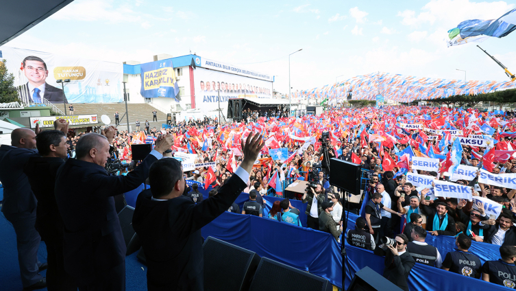 Cumhurbaşkanı Erdoğan: Ülkemizi Türkiye Yüzyılı ile zirveye çıkaracağız