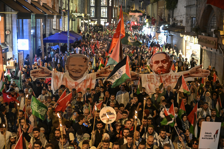 Ayasofya Meydanı'nda Filistin'e destek mitingi