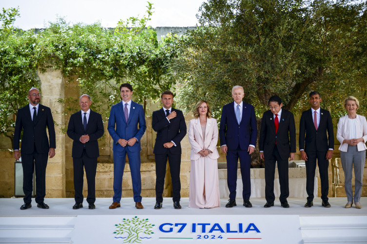 G7 Zirvesi'nde liderler ilk gün oturumlarını tamamladı