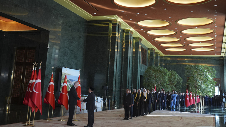 Cumhurbaşkanı Erdoğan, tebrikleri kabul etti