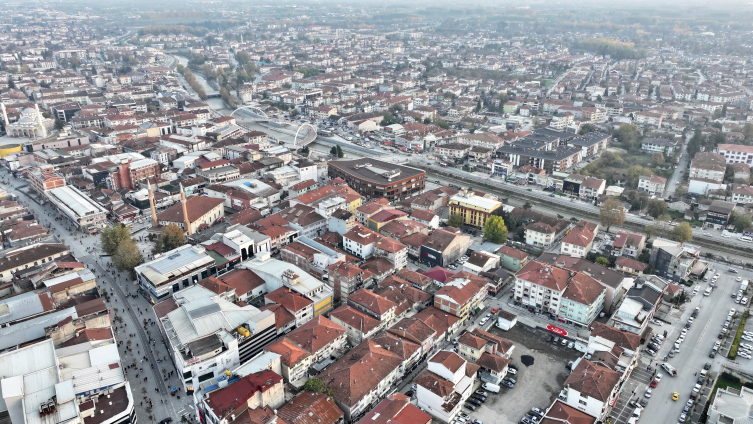 Düzce depreminin üzerinden 25 yıl geçti