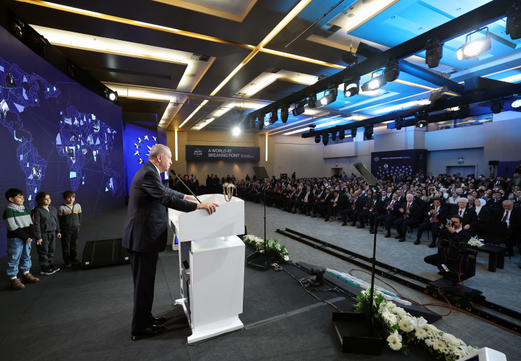 Cumhurbaşkanı Erdoğan: Dünya 5 daimi üyenin eline, diline bırakılamaz