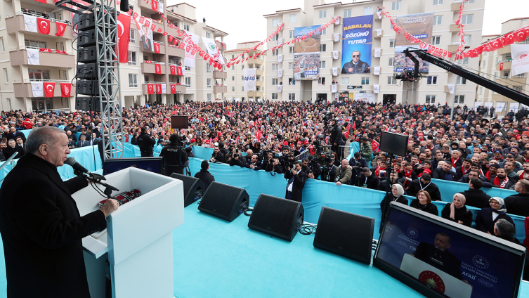 Cumhurbaşkanı Erdoğan: Asrın felaketinde milletimizin yanında dimdik durduk