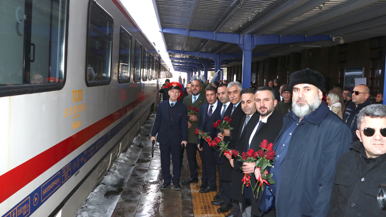 Turistik Doğu Ekspresi Erzurum'a ulaştı