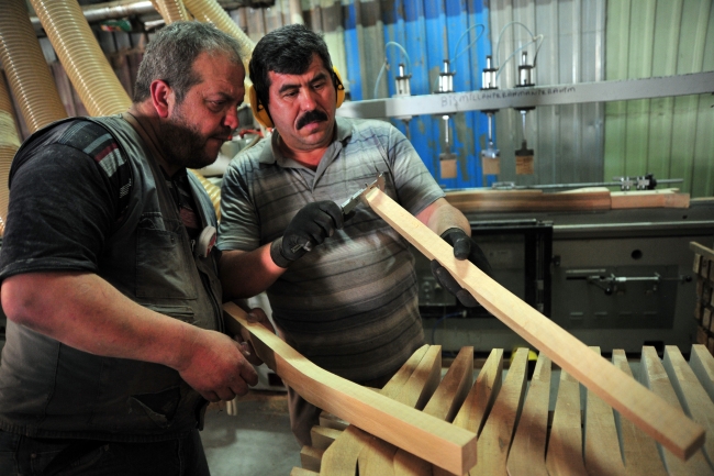 10 bin lirayı bulabilen ücretlere rağmen kalifiye işçi bulamıyorlar