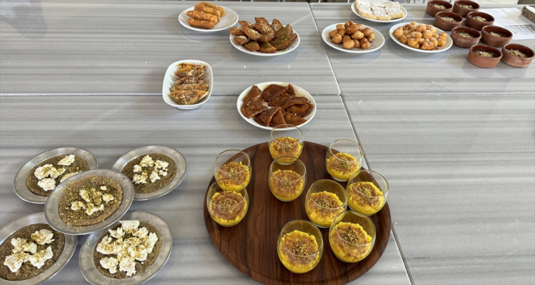 Artvin'de "Türk Mutfağı Haftası"na özel tatlı yarışması yapıldı
