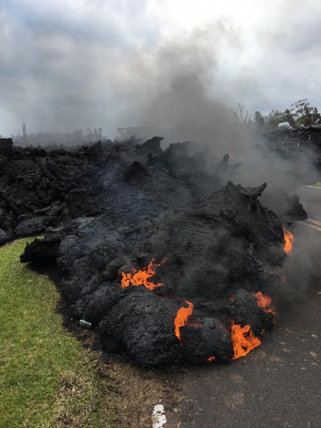 Hawaii'de yanardağ tehlikesi yüzünden 2 bin kişi tahliye edildi