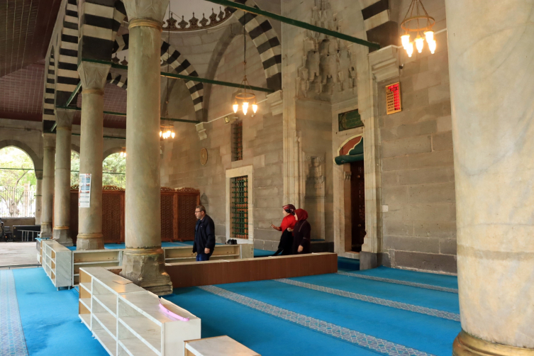 Mimar Sinan'ın yaptığı Kurşunlu Camii 451 yıldır ihtişamını koruyor