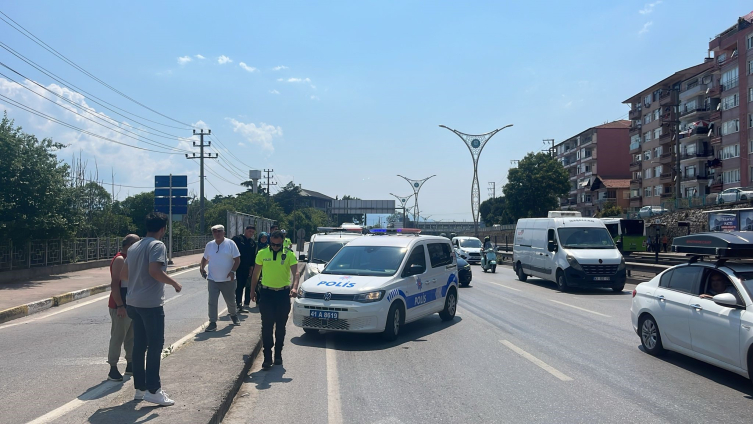 Alper Gezeravcı Kocaeli'de trafik kazası geçirdi