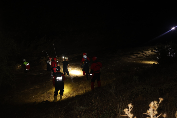 Kayseri'de sağanak hayatı olumsuz etkiledi: 1 kişi kayıp