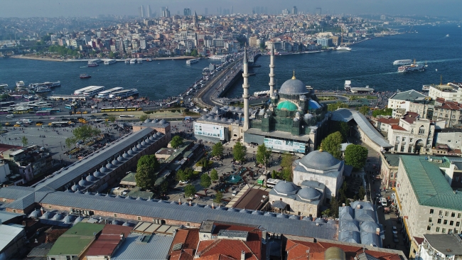 Restore edilen Mısır Çarşısı ve Nusretiye Camii açılıyor