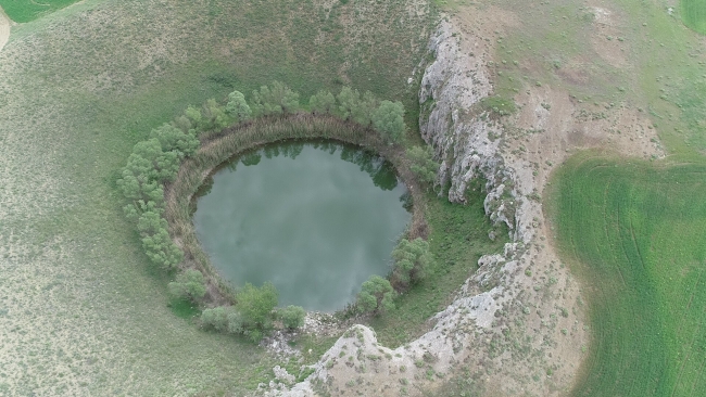 "Gizemli göller" turizme kazandırılmayı bekliyor