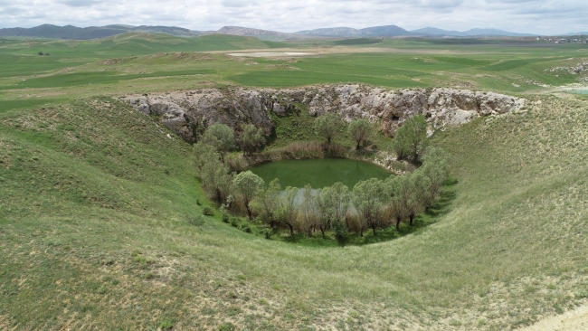 "Gizemli göller" turizme kazandırılmayı bekliyor