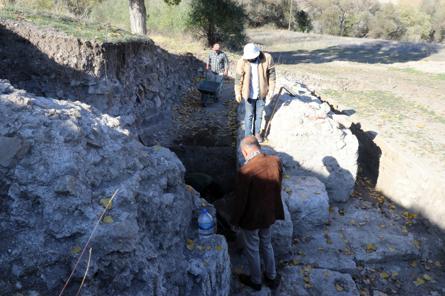 Roma İmparatorluğu’nun Anadolu’daki ilk lejyoner mezarlığı Satala’da ortaya çıktı