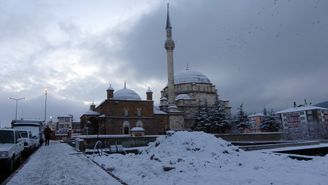 Yozgat’ta kar yağışı etkili oldu