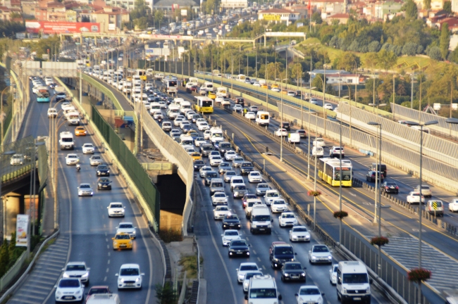 İstanbul'da okul servisleri denetlendi