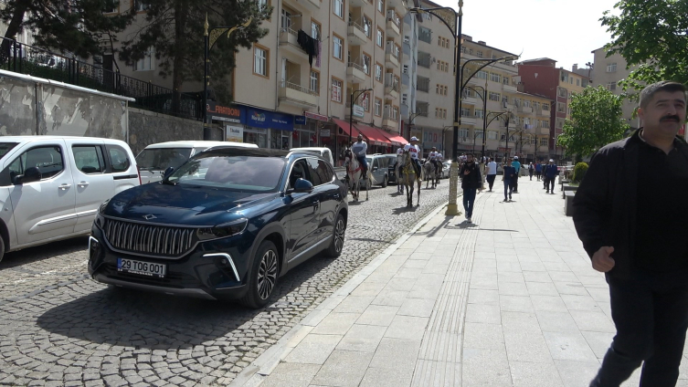 Gümüşhane’de 19 Mayıs kutlamalarına Togg damga vurdu