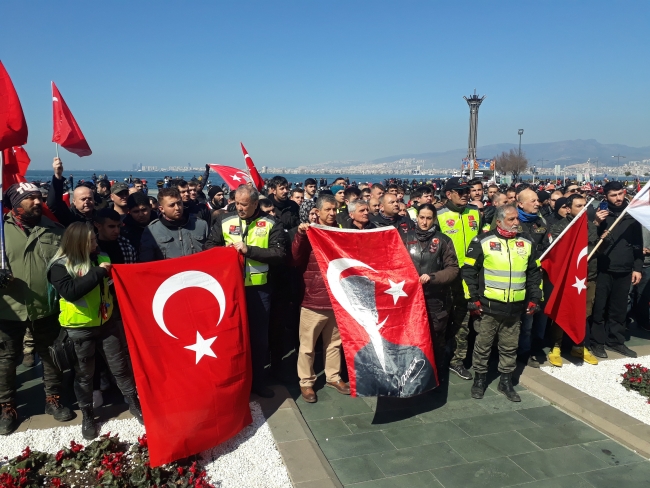 Türkiye Mehmetçik için tek yürek