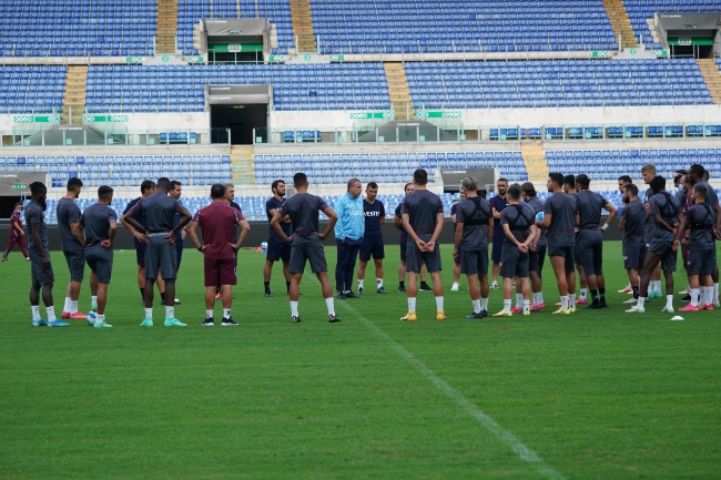 Trabzonspor Teknik Direktörü Abdullah Avcı ilk peşinde