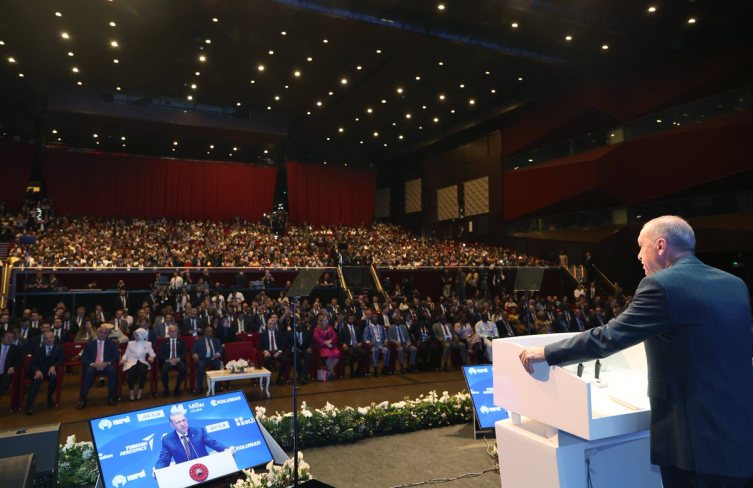 Erdoğan: Afrika Kıtası ile ticaret hacmimiz 41 milyar dolara yaklaştı