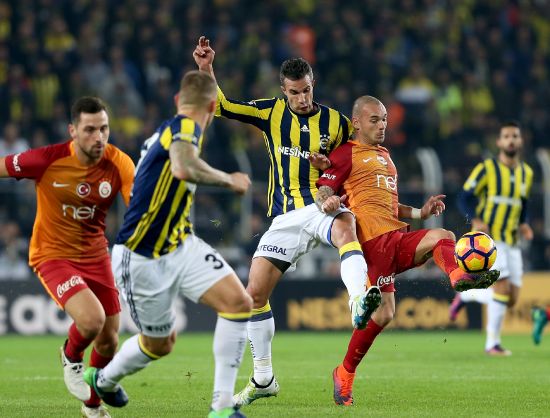 Fenerbahçe - Galatasaray maçı özeti (2-0)