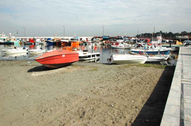 Tekirdağ'da deniz 5 metre çekildi