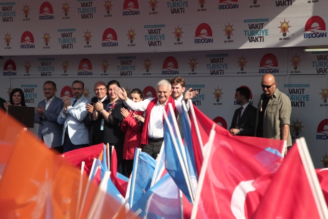 Başbakan Yıldırım: Terörü bu ülkenin başına bela olmaktan çıkarmaya ant içtik