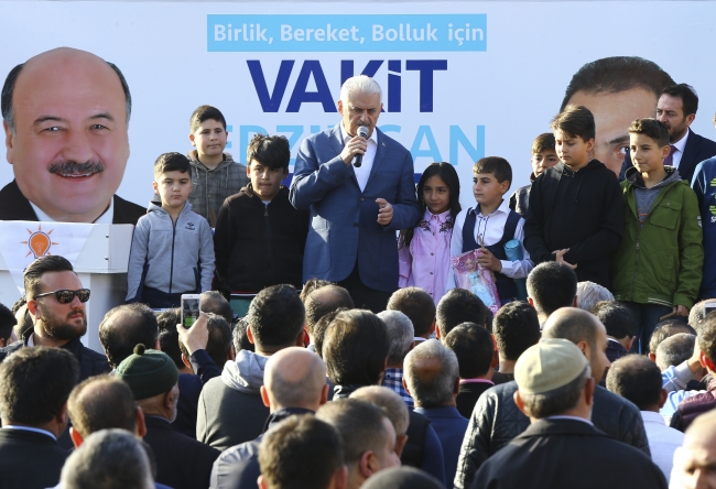 Başbakan Yıldırım: Taarruz esaslı mücadele sonucu topraklarımızda terörün beli kırıldı