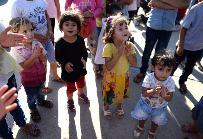 Savaş mağduru çocuklar için 'Sınırsız Şenlik'