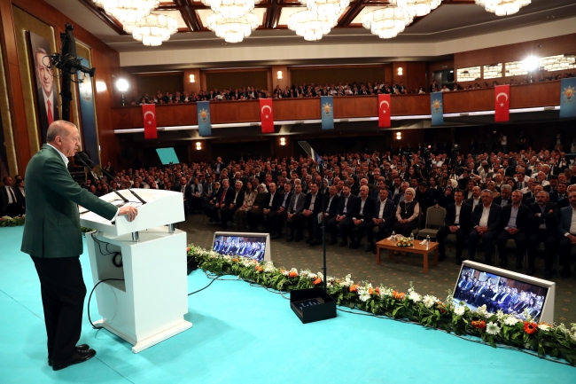 Cumhurbaşkanı Erdoğan: Ekonomik teröre teslim olmadık olmayacağız