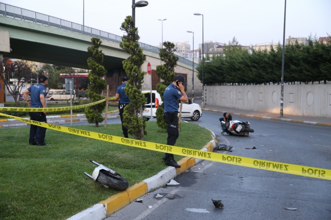 16 yaşındaki gencin kullandığı motosiklet devrildi: 1 ölü