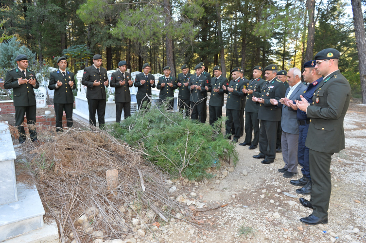 Mehmetçiğin Döndü teyzesi hayatını kaybetti